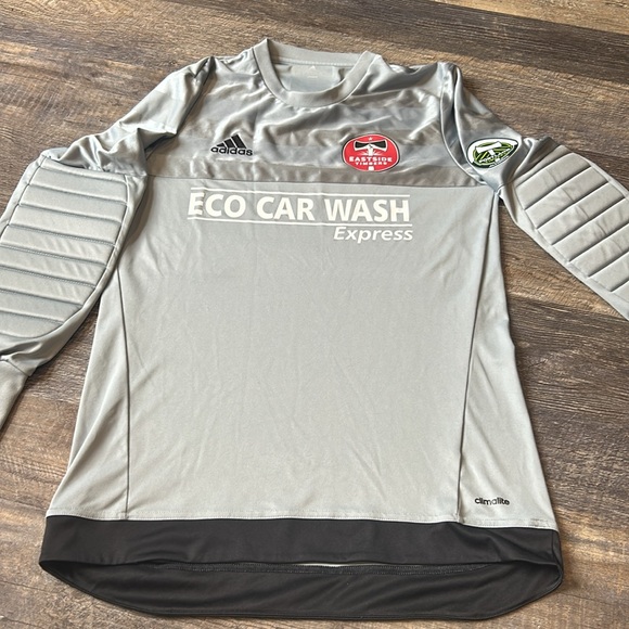 Adidas East Side Timbers Shirts - Picture 2 of 14